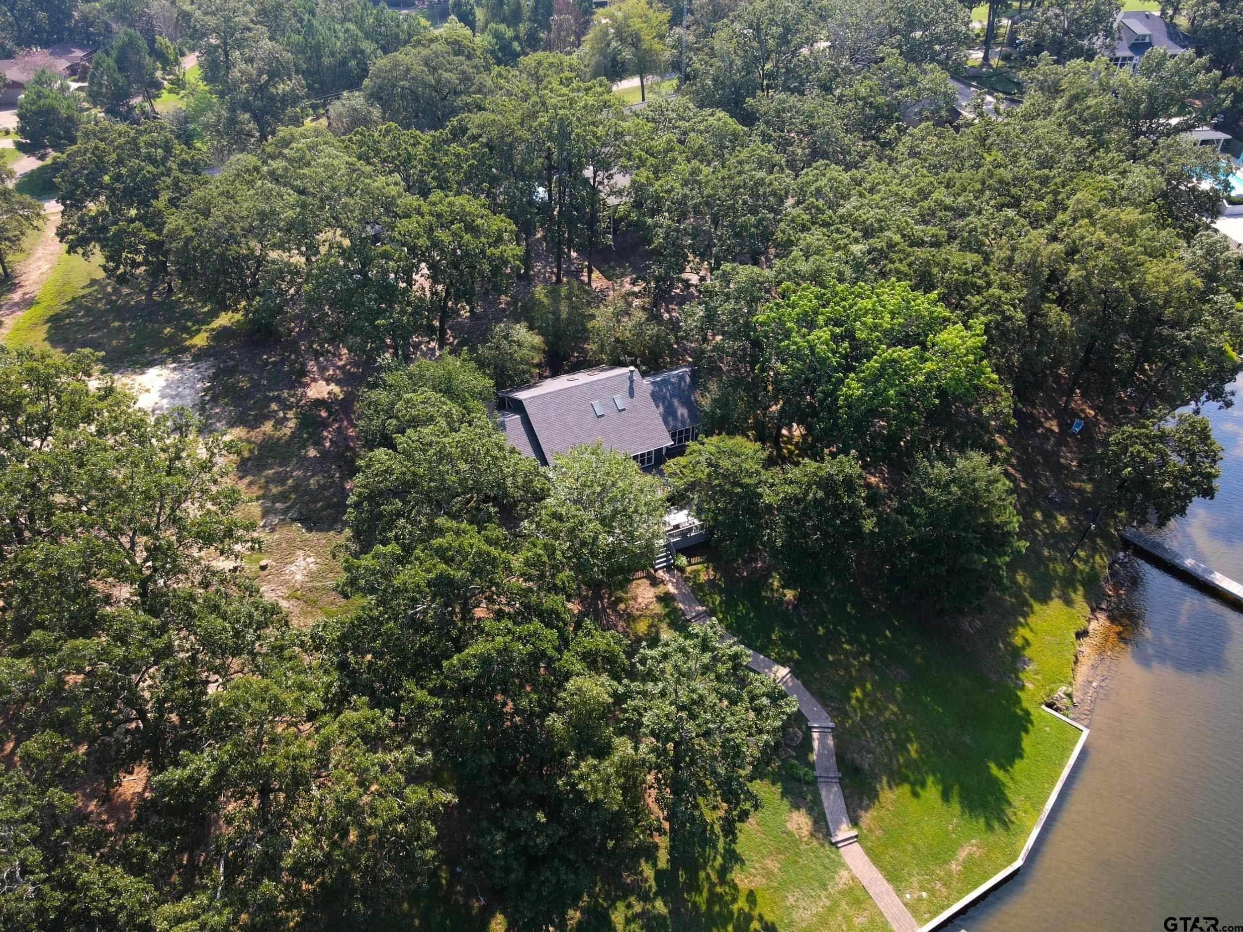 Pittsburg, Texas, 75686, United States, 3 Bedrooms Bedrooms, ,3 BathroomsBathrooms,Residential,For Sale,1977166