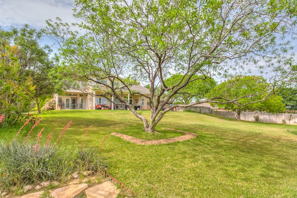 San Angelo, Texas, 76901, United States, 3 Bedrooms Bedrooms, ,3 BathroomsBathrooms,Residential,For Sale,1856673