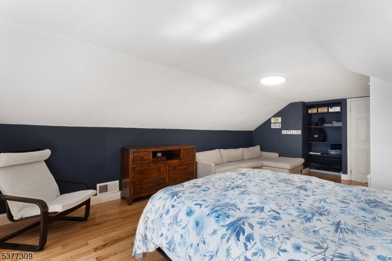 Sparta Twp., New Jersey, 07871, United States, 3 Bedrooms Bedrooms, ,2 BathroomsBathrooms,Residential,For Sale,1910998