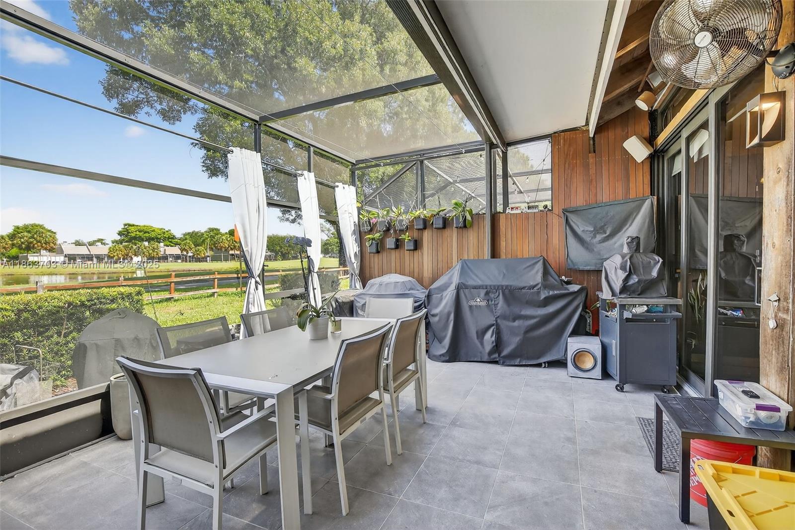 Pembroke Pines, Florida, 33026, United States, 3 Bedrooms Bedrooms, ,3 BathroomsBathrooms,Residential,For Sale,1954941