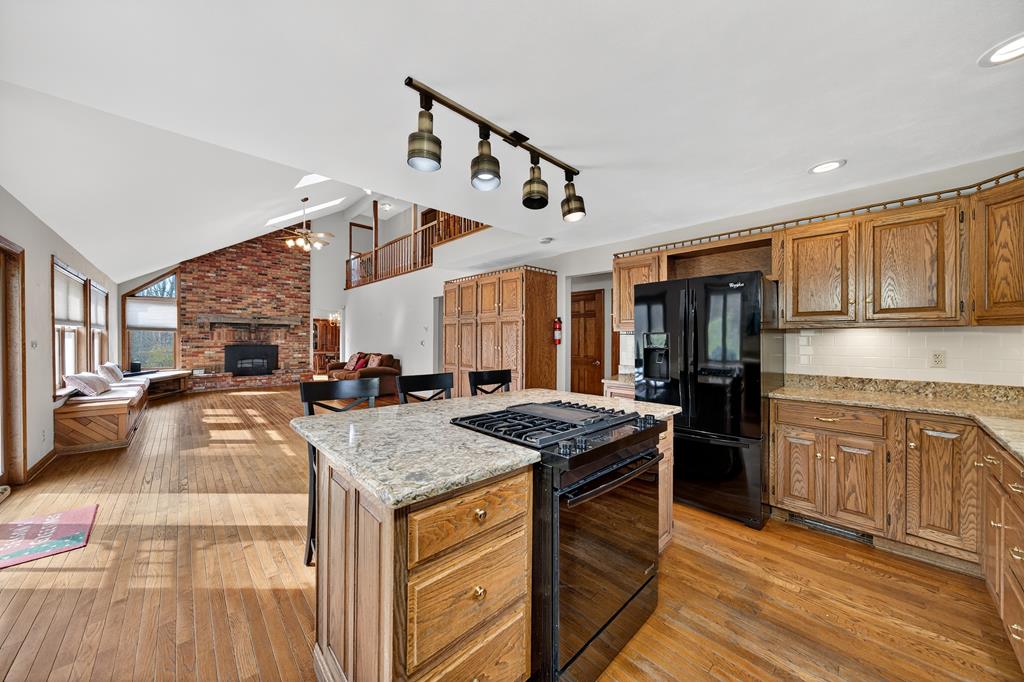 Athens, Pennsylvania, 18840, United States, 3 Bedrooms Bedrooms, ,3 BathroomsBathrooms,Residential,For Sale,1998184