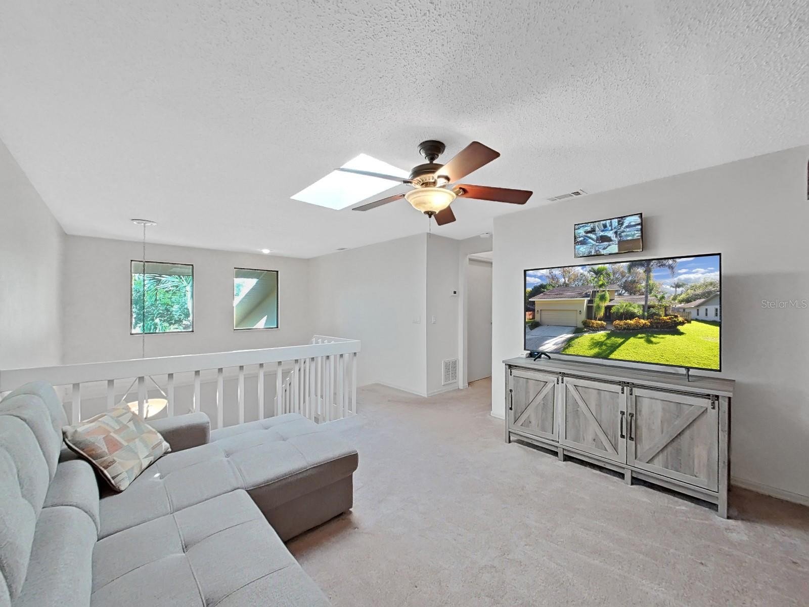 PALM HARBOR, Florida, 34683, United States, 5 Bedrooms Bedrooms, ,2 BathroomsBathrooms,Residential,For Sale,1982999