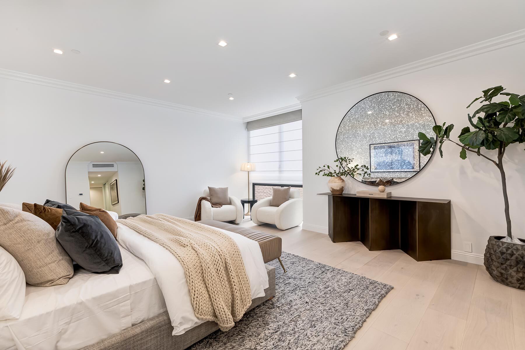  300 North Swall Drive - 物件實景