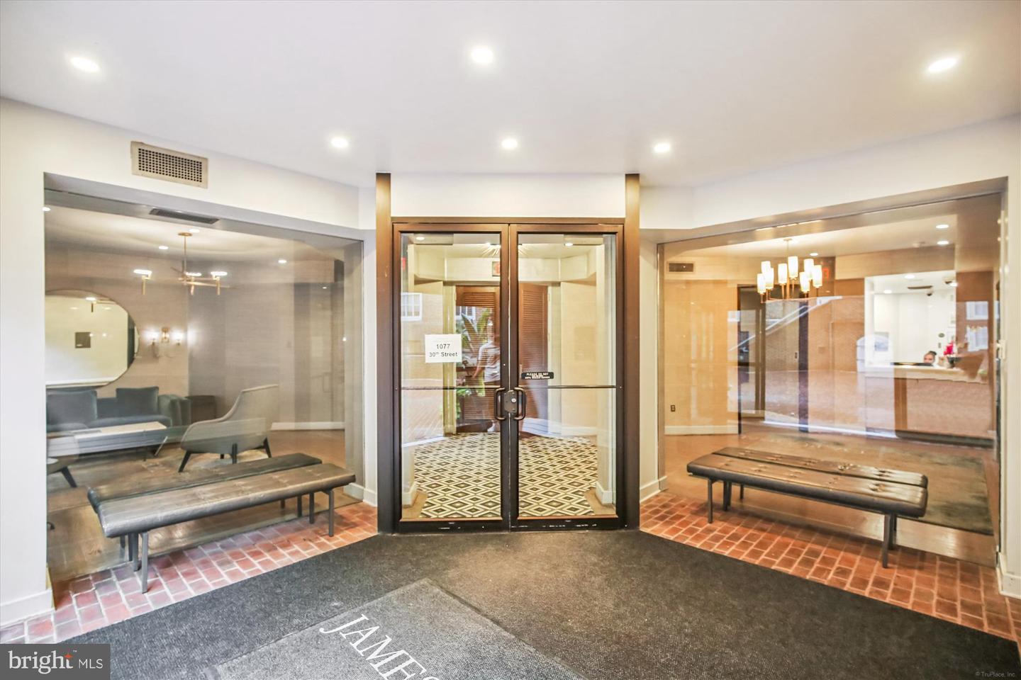 Washington, District of Columbia, 20007, United States, 1 Bedroom Bedrooms, ,1 BathroomBathrooms,Residential,For Sale,1941615