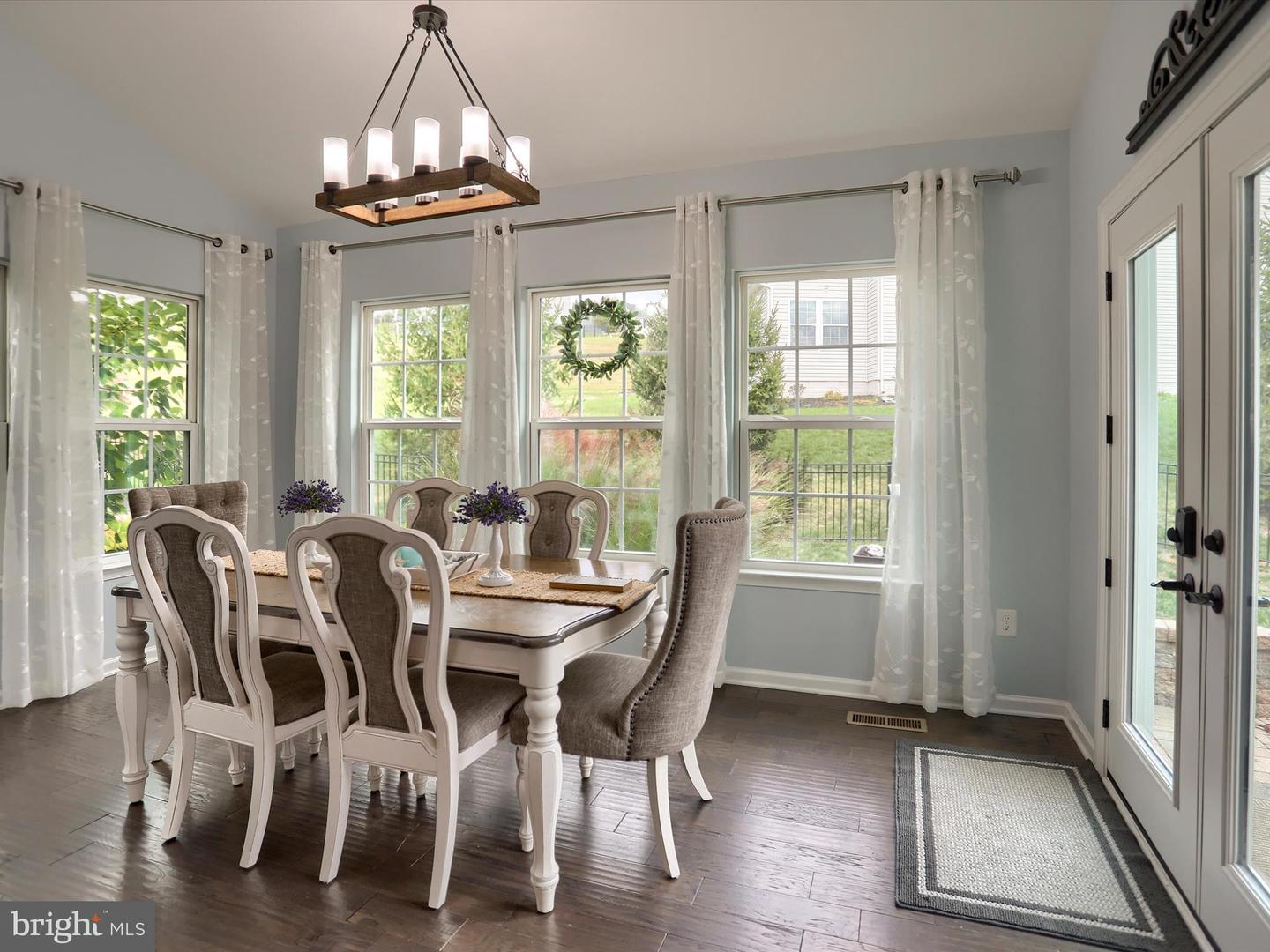 Harrisburg, Pennsylvania, 17112, United States, 5 Bedrooms Bedrooms, ,4 BathroomsBathrooms,Residential,For Sale,1970182