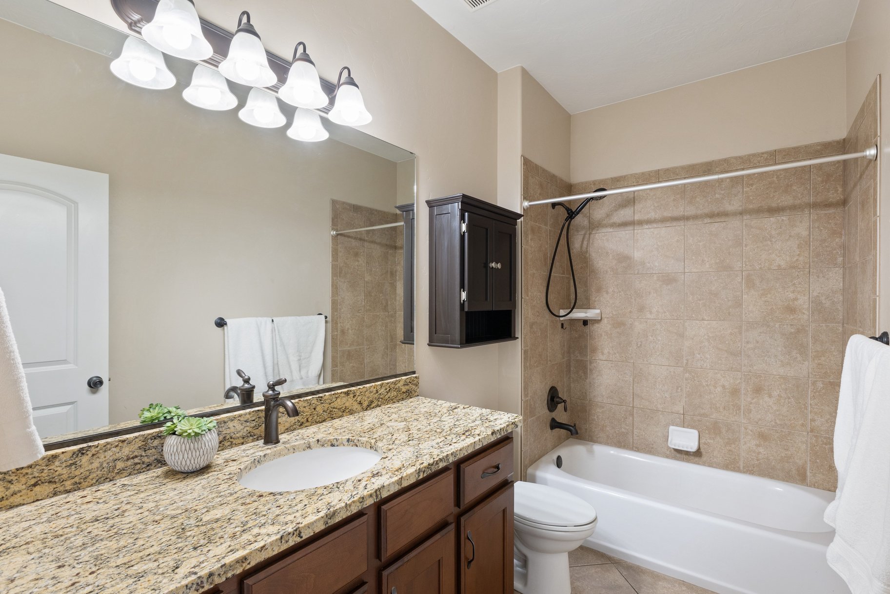  Single Story/Community Pool/Dixie Power - 物件實景