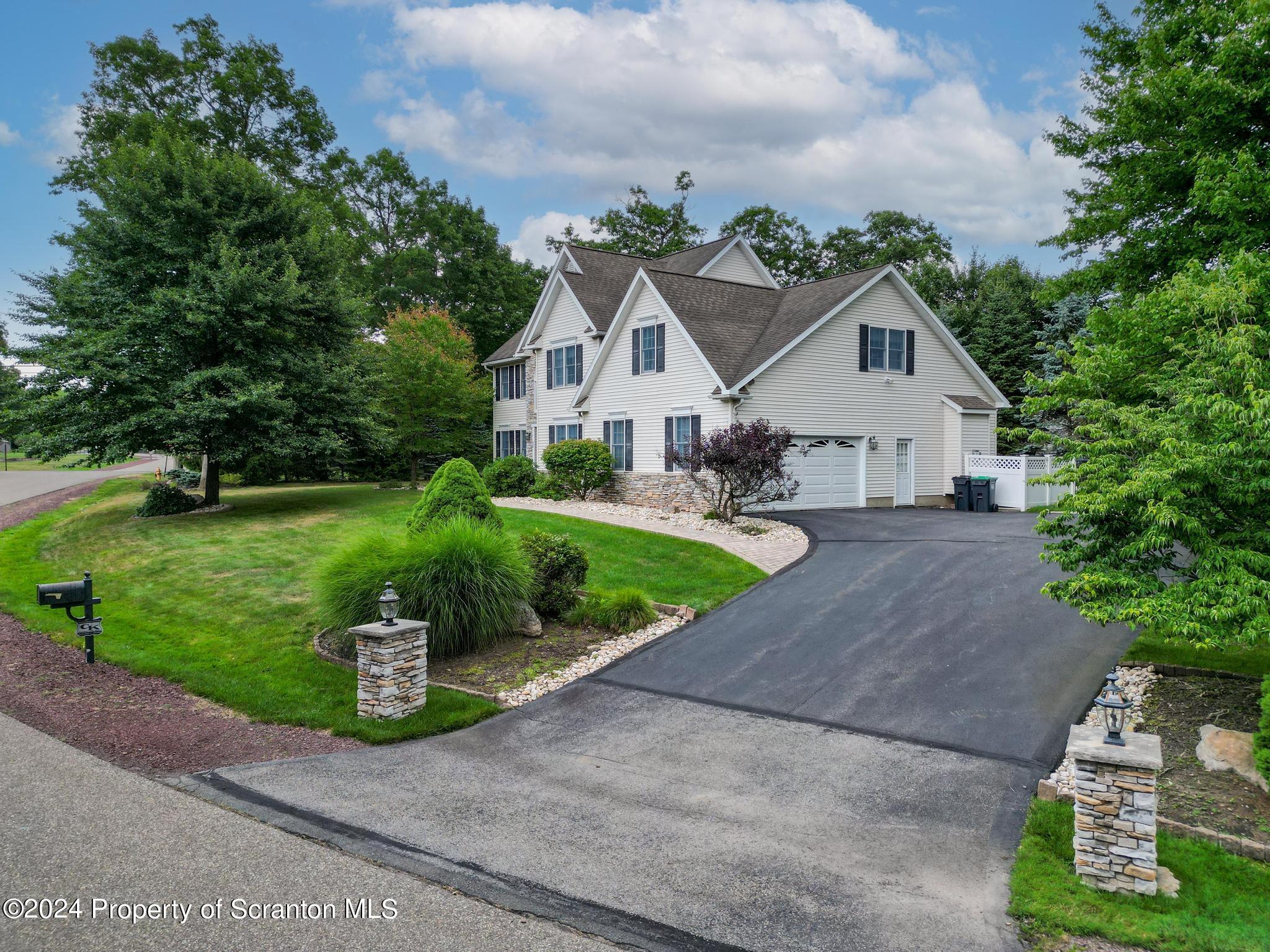 Harley Dr, Mountain Top, PA 18707 #1