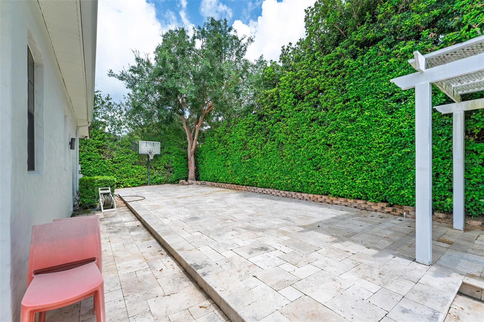 WINDERMERE, Florida, 34786, United States, 5 Bedrooms Bedrooms, ,5 BathroomsBathrooms,Residential,For Sale,1976046