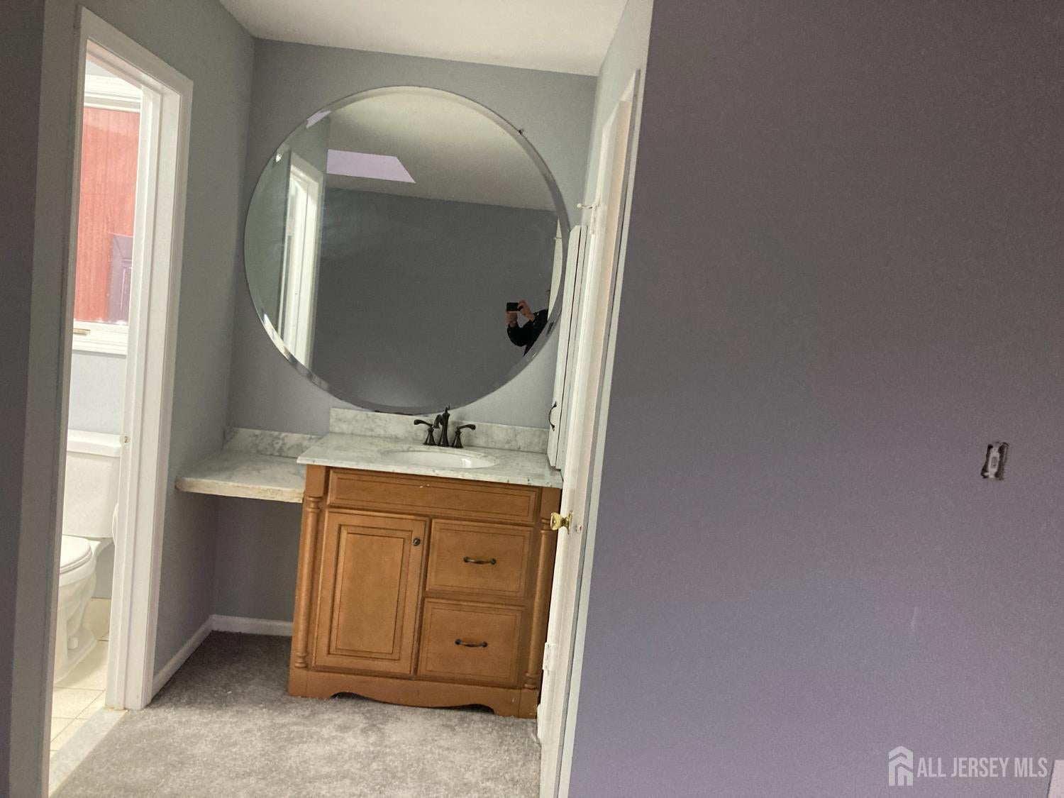 North Brunswick, New Jersey, 08902, United States, 3 Bedrooms Bedrooms, ,2 BathroomsBathrooms,Residential,For Sale,1999515