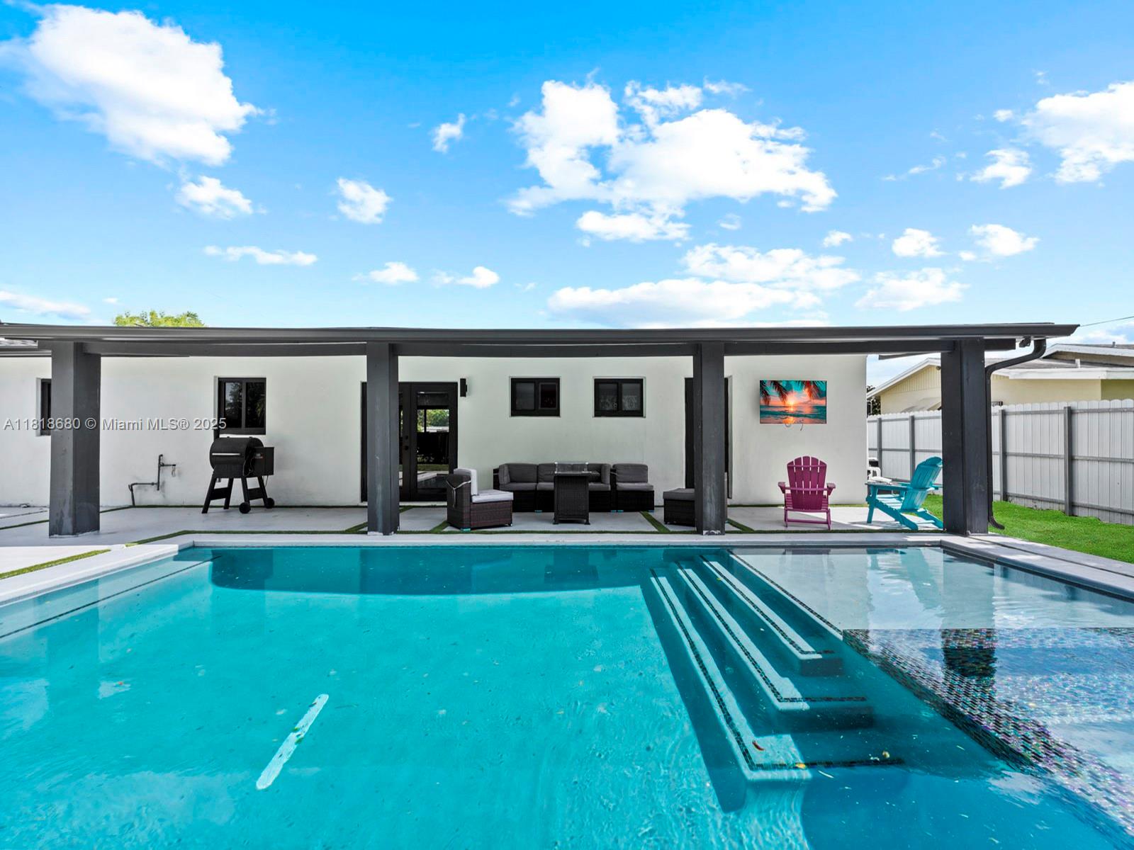 Miami, Florida, 33173, United States, 3 Bedrooms Bedrooms, ,2 BathroomsBathrooms,Residential,For Sale,1857432