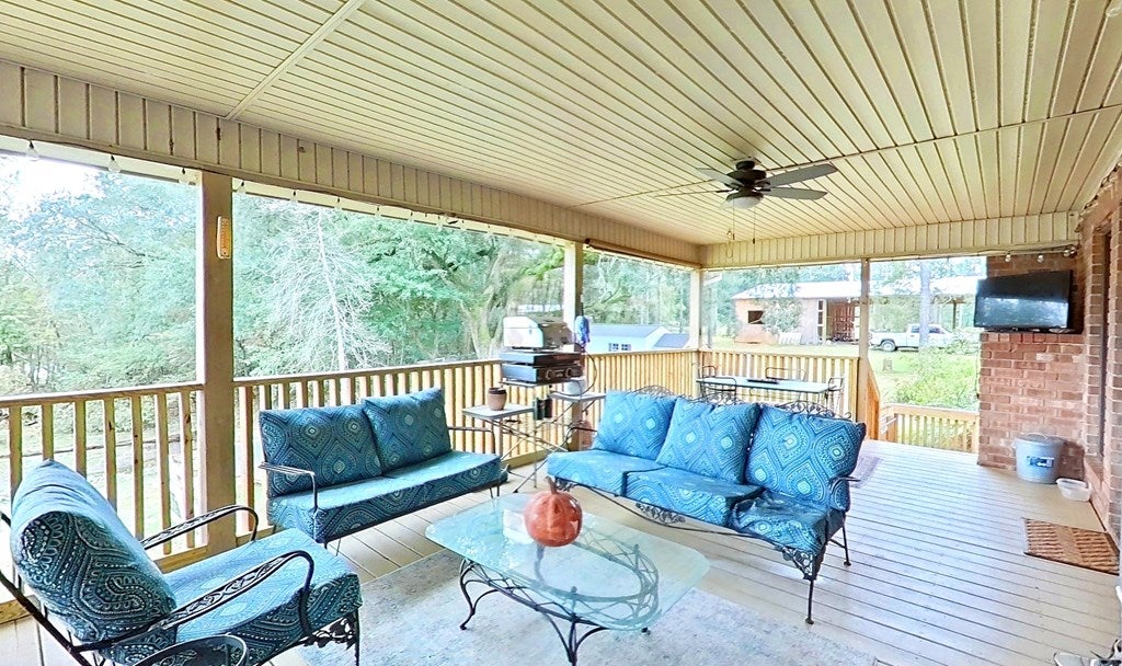Bainbridge, Georgia, 39817, United States, 4 Bedrooms Bedrooms, ,4 BathroomsBathrooms,Residential,For Sale,1988533
