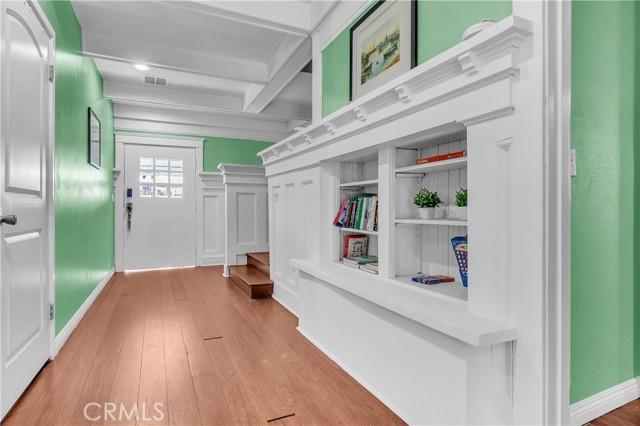 Los Angeles, California, 90026, United States, 6 Bedrooms Bedrooms, ,4 BathroomsBathrooms,Residential,For Sale,2005503