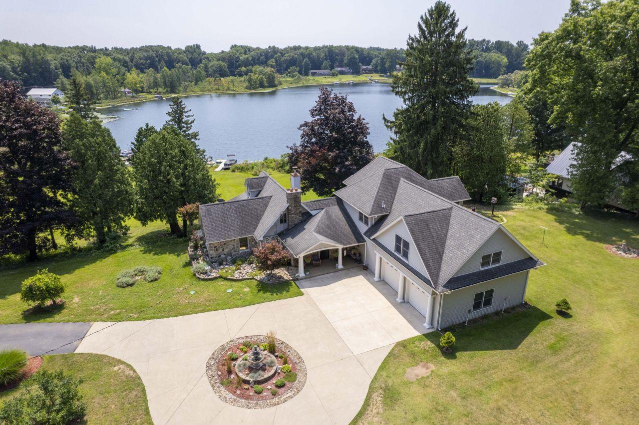 Vandalia, Michigan, 49095, United States, 4 Bedrooms Bedrooms, ,4 BathroomsBathrooms,Residential,For Sale,1737716