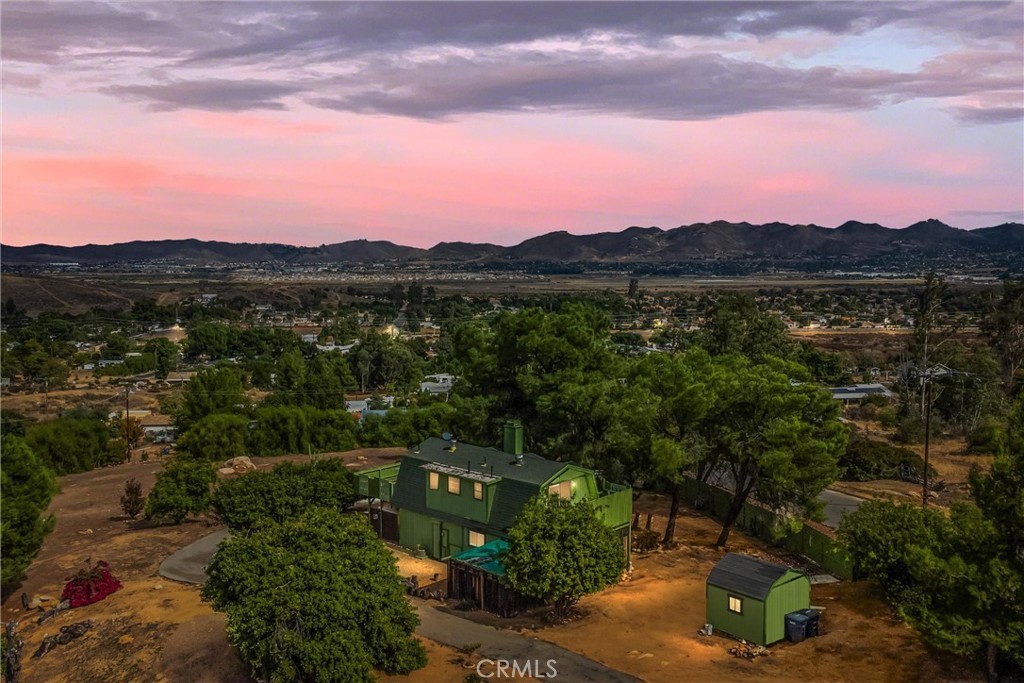 Lake Elsinore, California, 92530, United States, 3 Bedrooms Bedrooms, ,1 BathroomBathrooms,Residential,For Sale,1943552