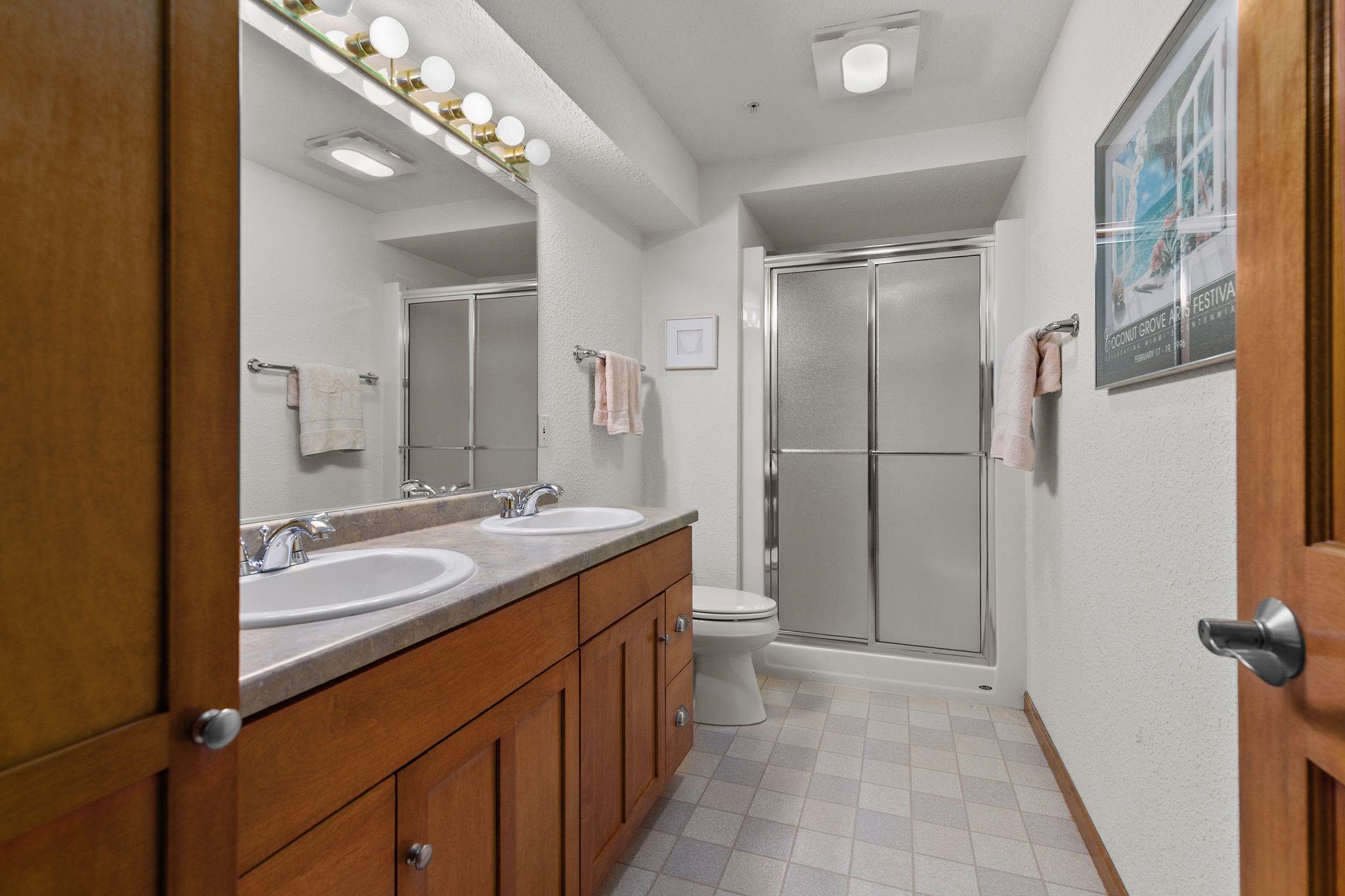 Appleton, Wisconsin, 54913, United States, 3 Bedrooms Bedrooms, ,3 BathroomsBathrooms,Residential,For Sale,1937217