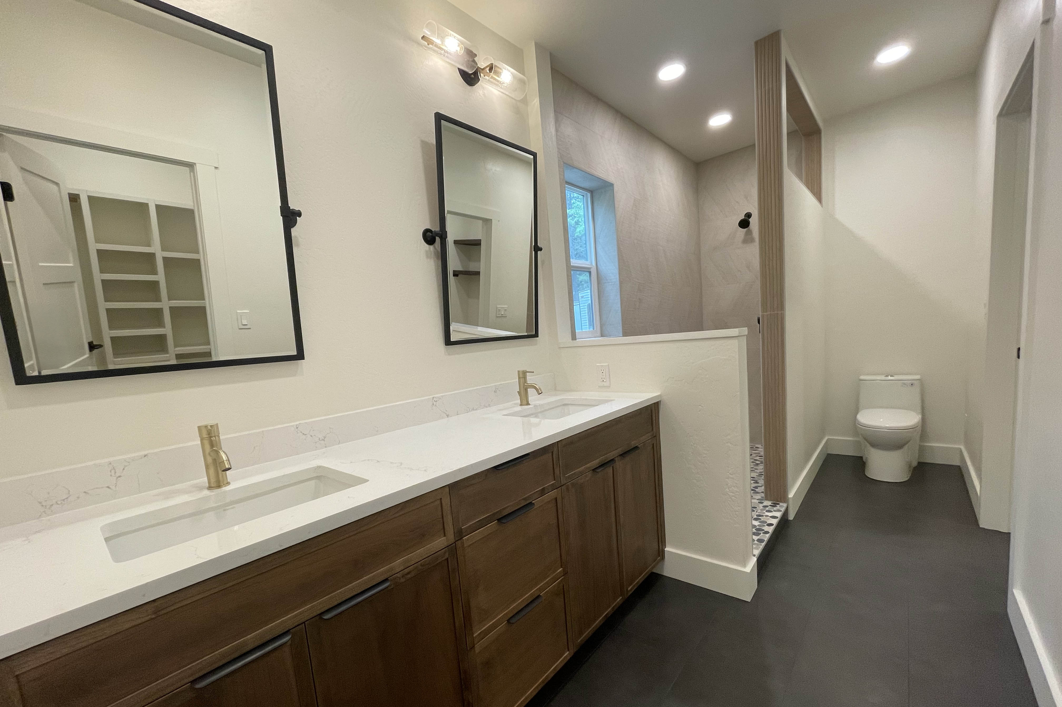 Sandpoint, Idaho, 83864, United States, 3 Bedrooms Bedrooms, ,3 BathroomsBathrooms,Residential,For Sale,1905788