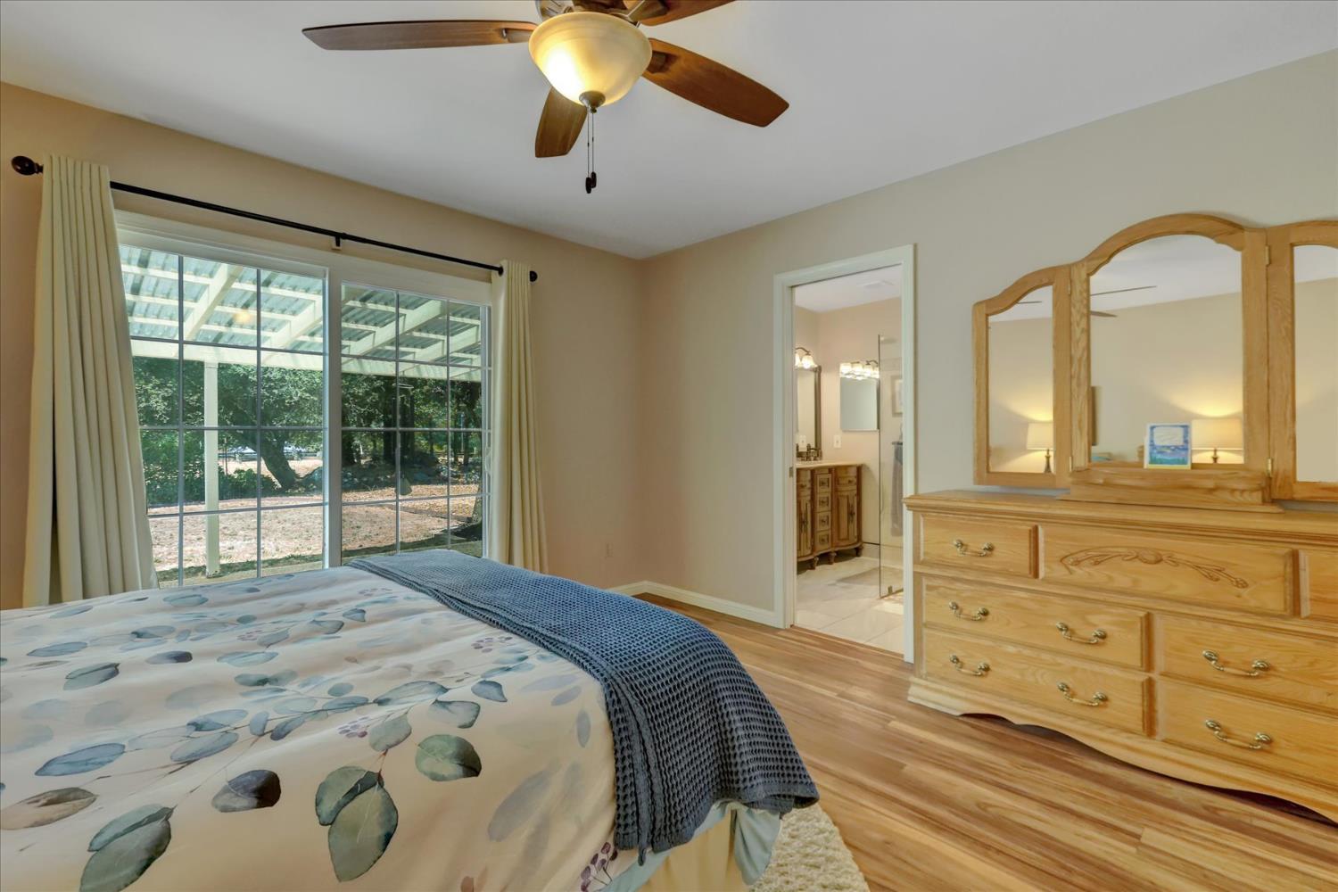 Penn Valley, California, 95946, United States, 3 Bedrooms Bedrooms, ,2 BathroomsBathrooms,Residential,For Sale,1937522