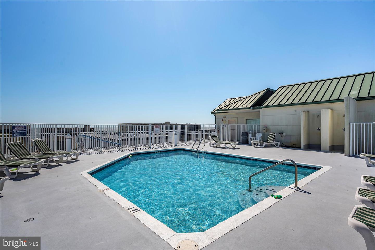 Ocean City, Maryland, 21842, United States, 3 Bedrooms Bedrooms, ,2 BathroomsBathrooms,Residential,For Sale,1947953