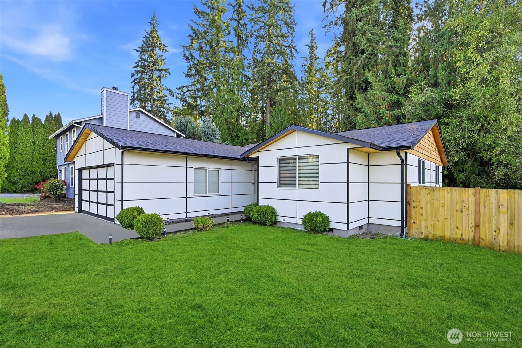 Marysville, Washington, 98271, United States, 3 Bedrooms Bedrooms, ,2 BathroomsBathrooms,Residential,For Sale,1987644