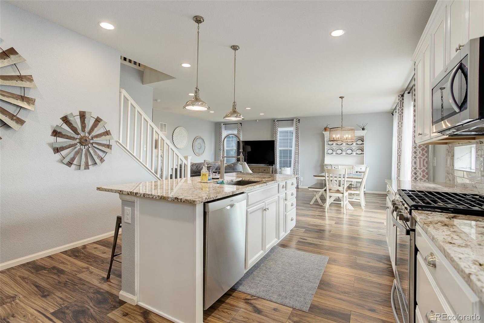 Commerce City, Colorado, 80022, United States, 5 Bedrooms Bedrooms, ,3 BathroomsBathrooms,Residential,For Sale,1942001