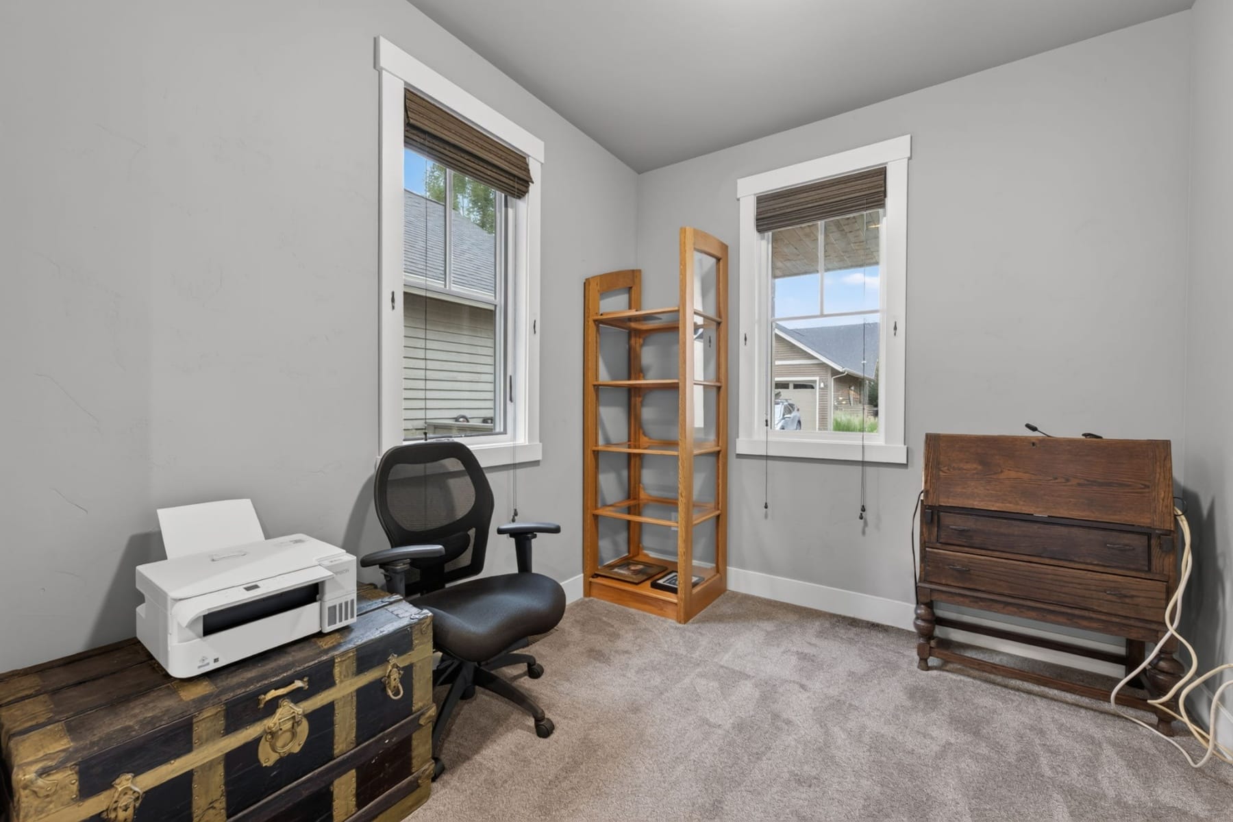  301 S Pine Street Sisters, OR 97759 - 物件實景
