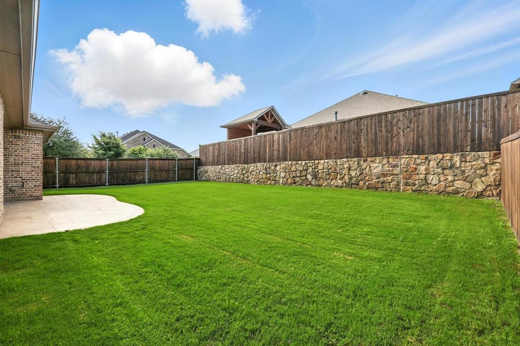 Little Elm, Texas, 75068, United States, 4 Bedrooms Bedrooms, ,5 BathroomsBathrooms,Residential,For Sale,2030364