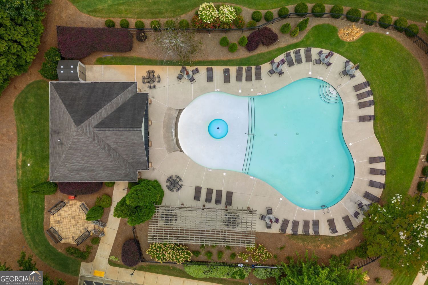 Cumming, Georgia, 30041, United States, 5 Bedrooms Bedrooms, ,3 BathroomsBathrooms,Residential,For Sale,1920285