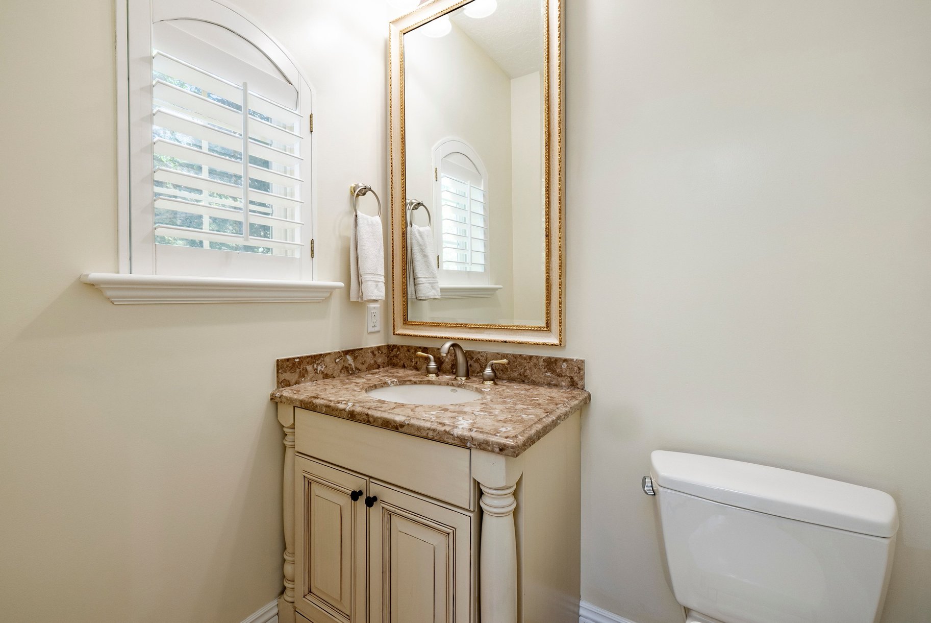  Private Gated Cottonwood Heights Retreat With Seasonal Stream & Mountain views - 物件實景