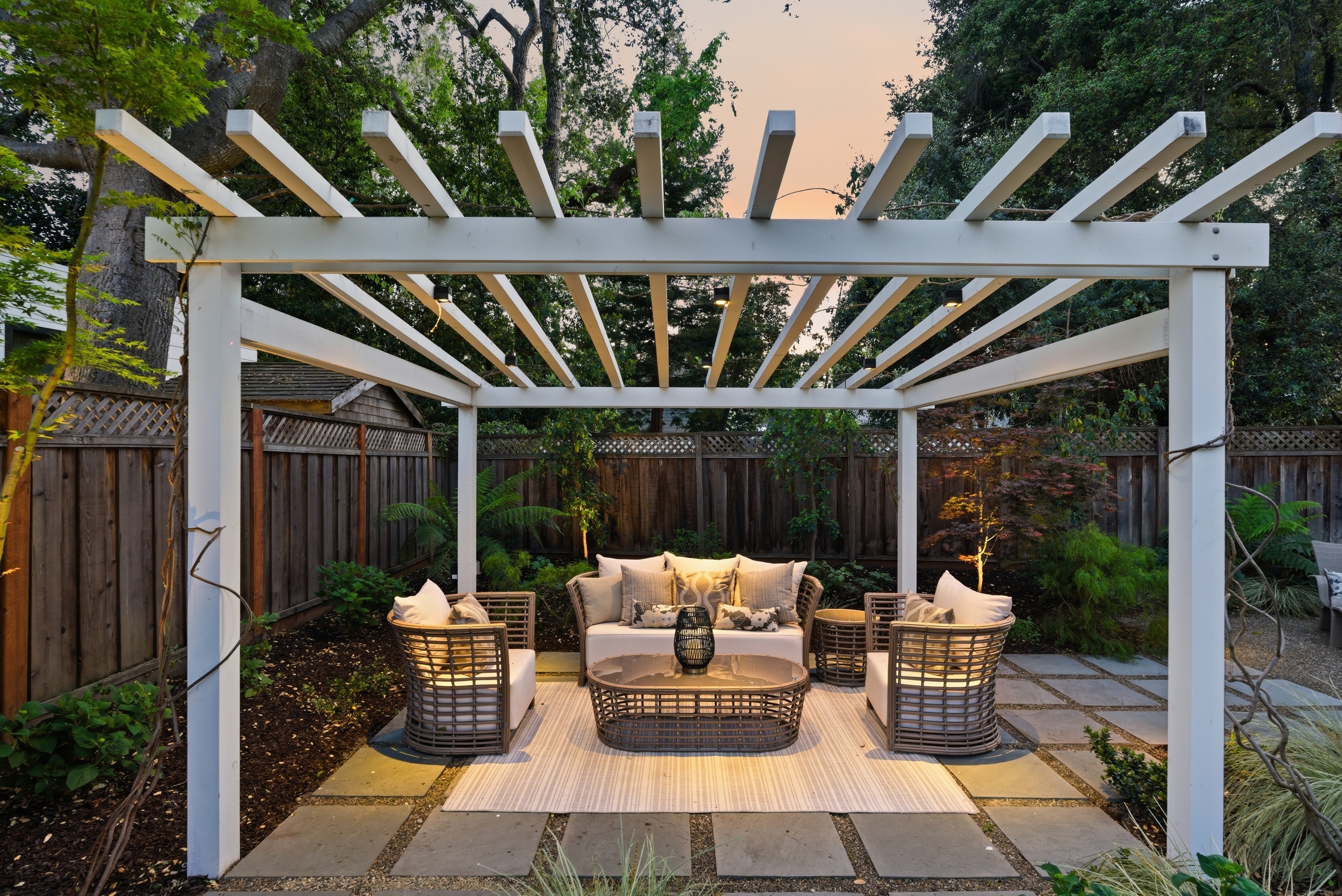  Classic Craftsman Home - 物件實景