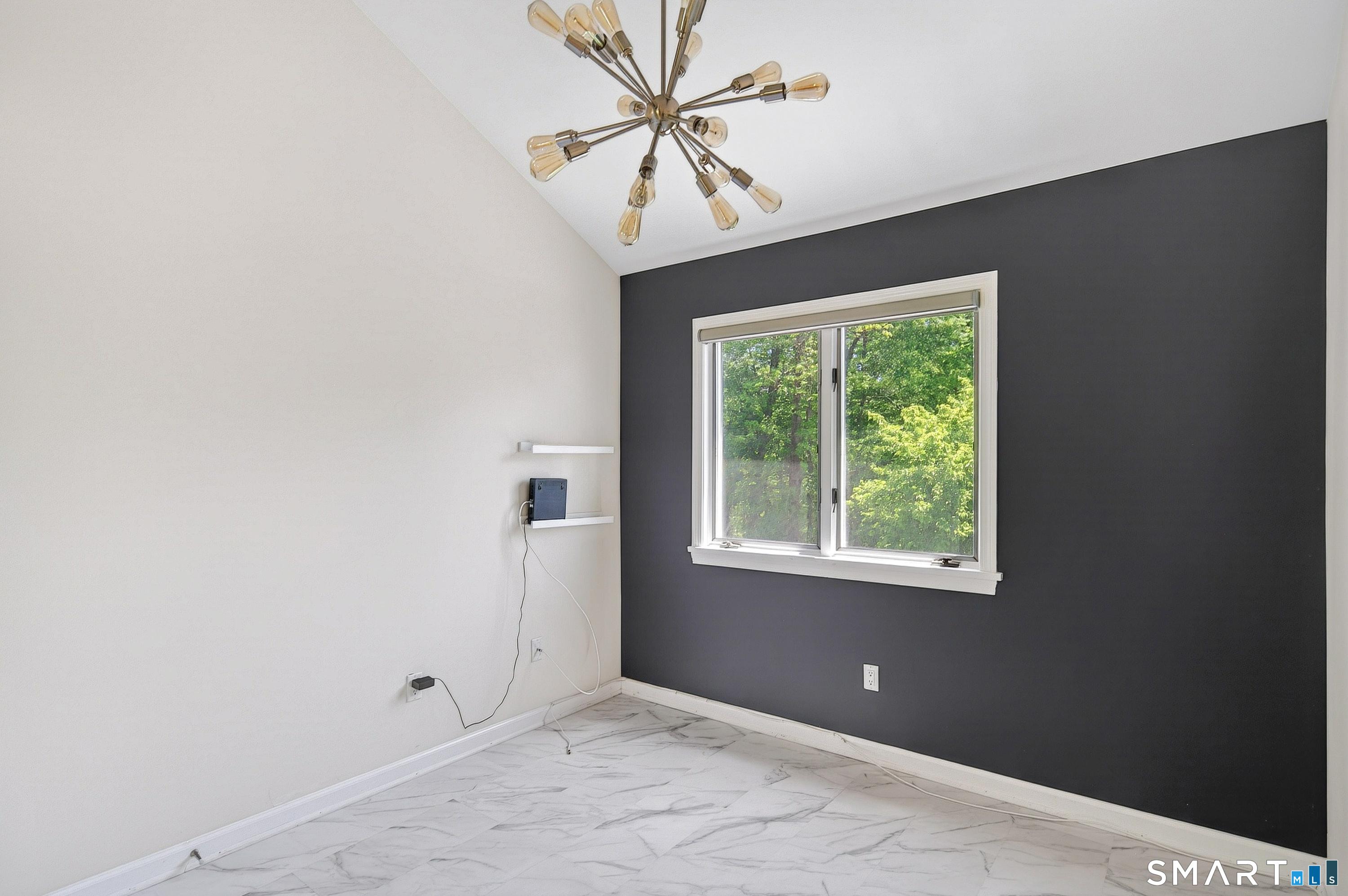 Greenwich, Connecticut, 06807, United States, 2 Bedrooms Bedrooms, ,4 BathroomsBathrooms,Residential,For Sale,2048631