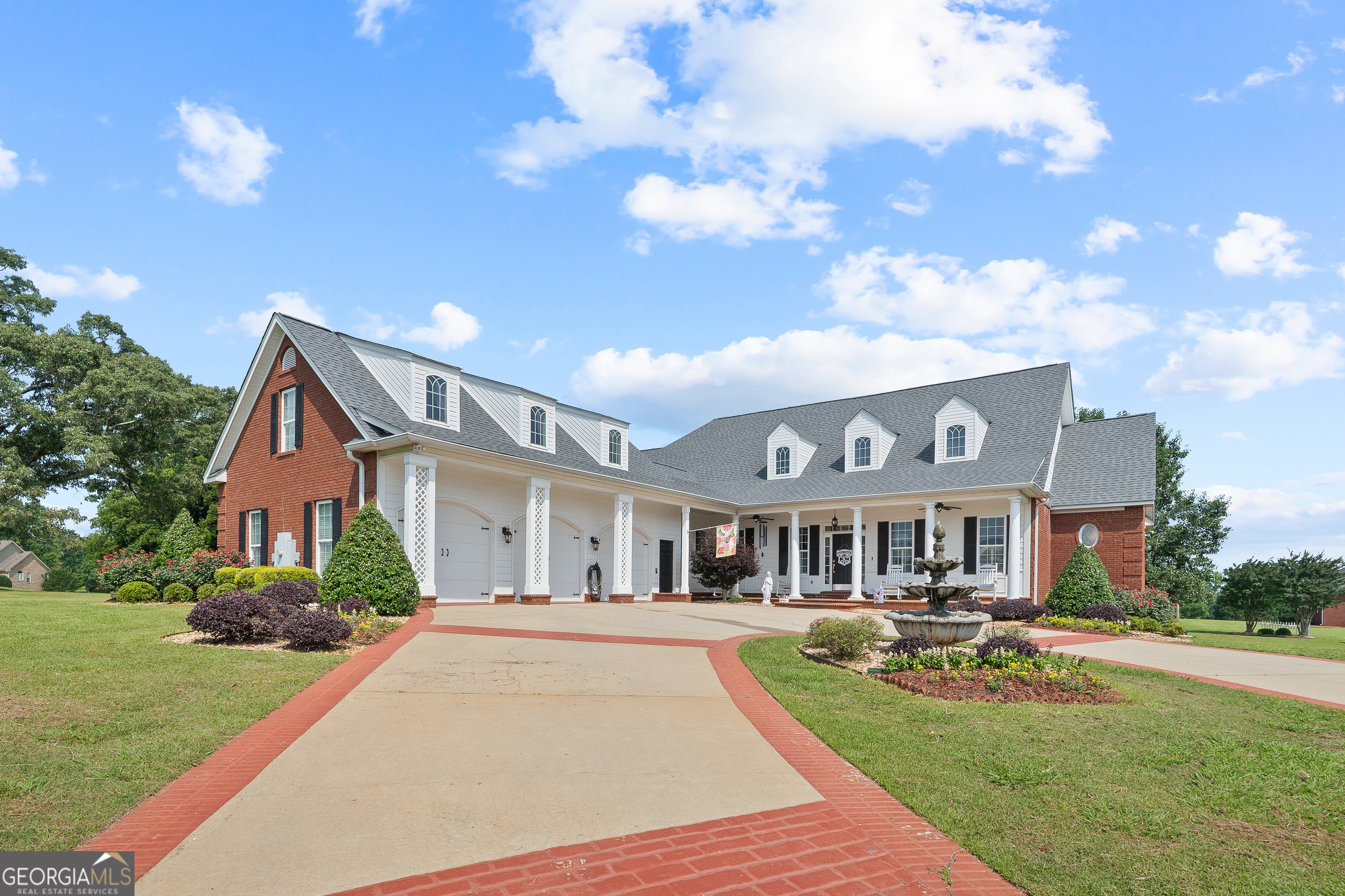 Macon, Georgia, 31220, United States, 5 Bedrooms Bedrooms, ,5 BathroomsBathrooms,Residential,For Sale,1850195