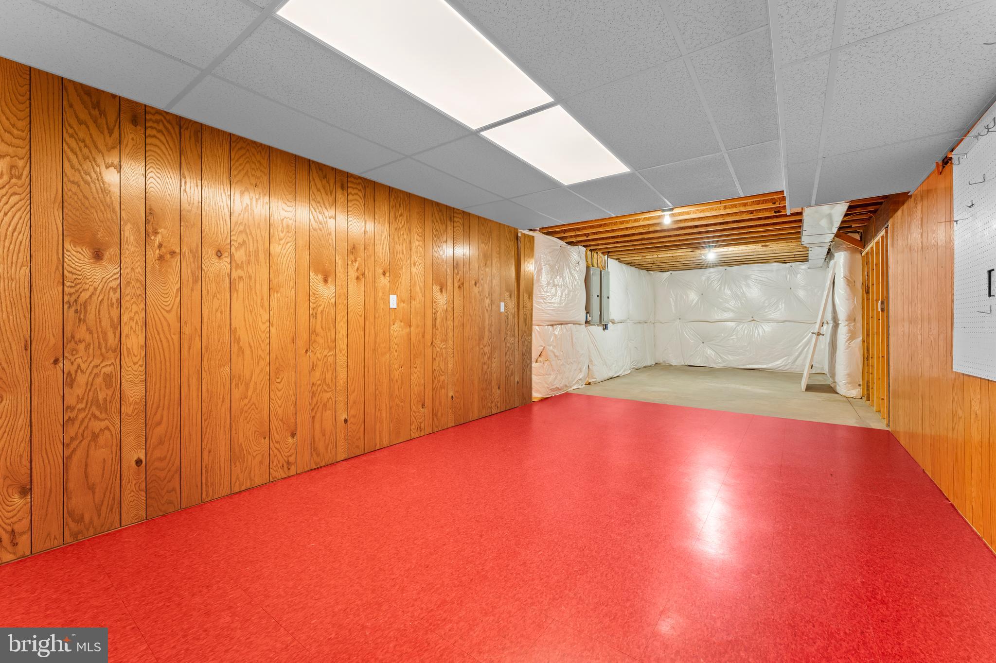 Reva, Virginia, 22735, United States, 4 Bedrooms Bedrooms, ,4 BathroomsBathrooms,Residential,For Sale,1983149