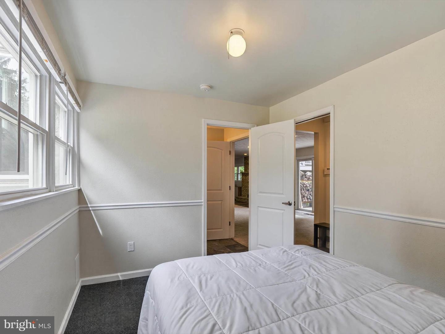 Lancaster, Pennsylvania, 17601, United States, 4 Bedrooms Bedrooms, ,3 BathroomsBathrooms,Residential,For Sale,2003108