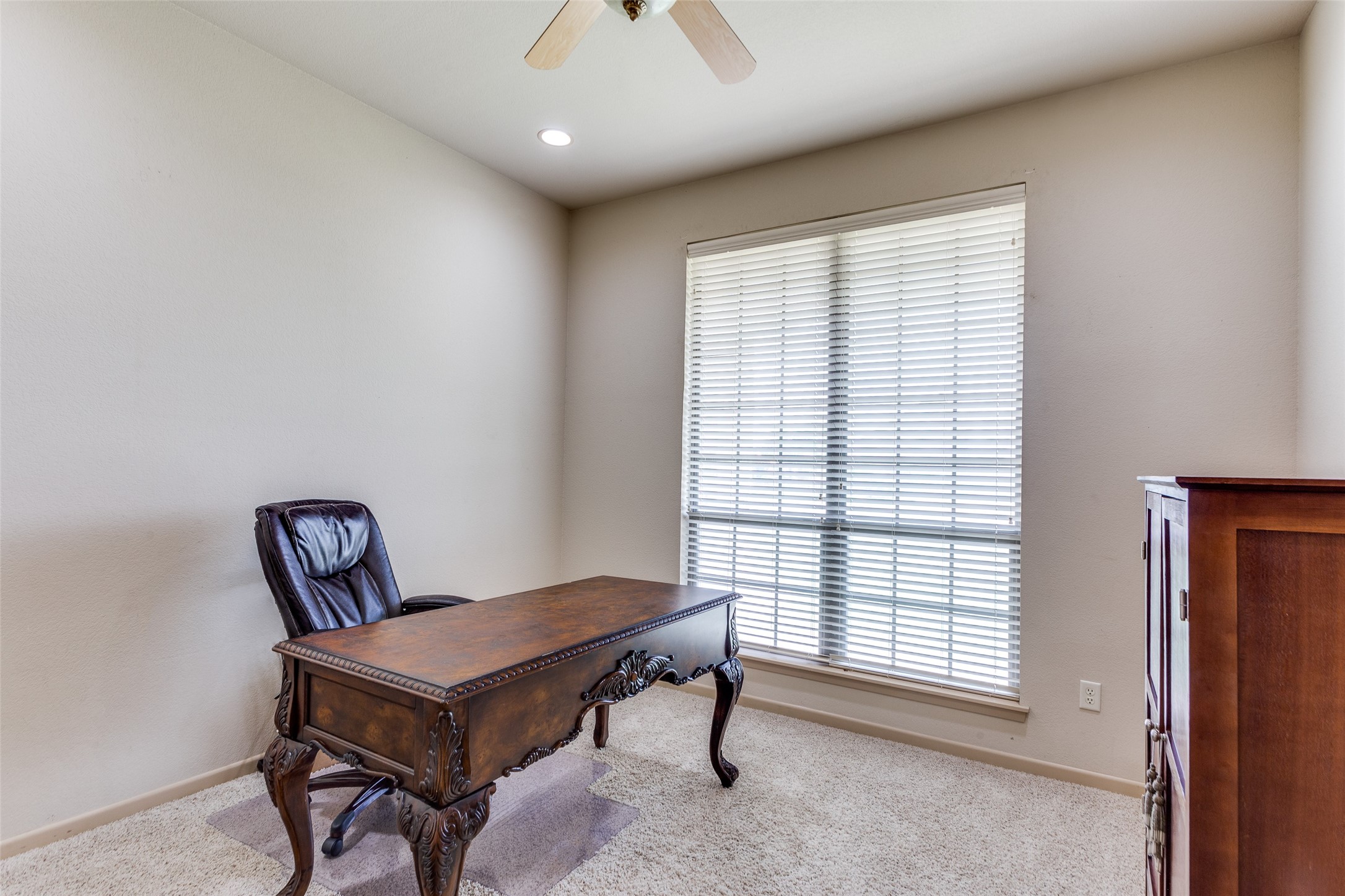 Haslet, Texas, 76052, United States, 4 Bedrooms Bedrooms, ,2 BathroomsBathrooms,Residential,For Sale,1866609