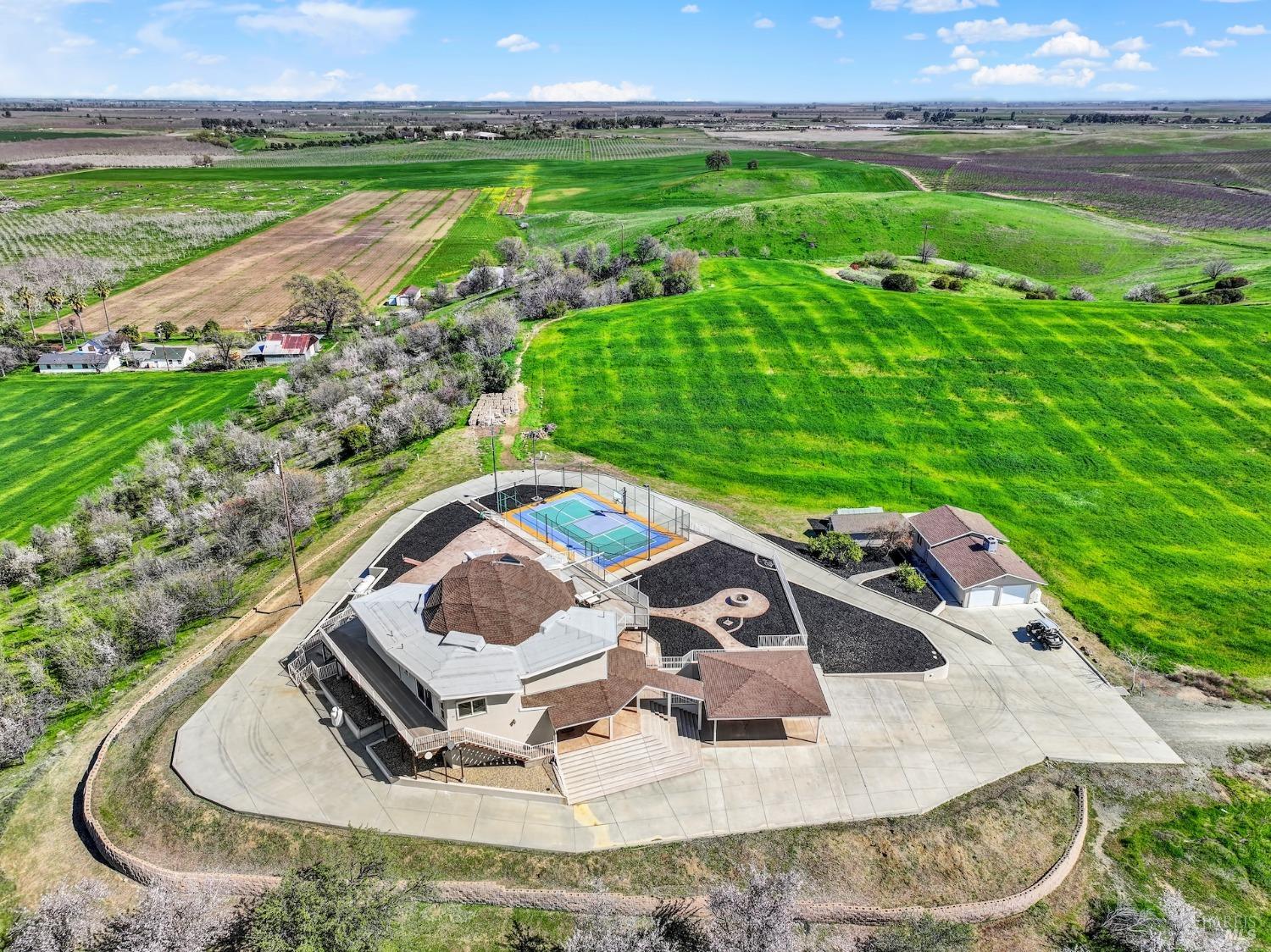 Winters, California, 95694, United States, 4 Bedrooms Bedrooms, ,4 BathroomsBathrooms,Residential,For Sale,1995750