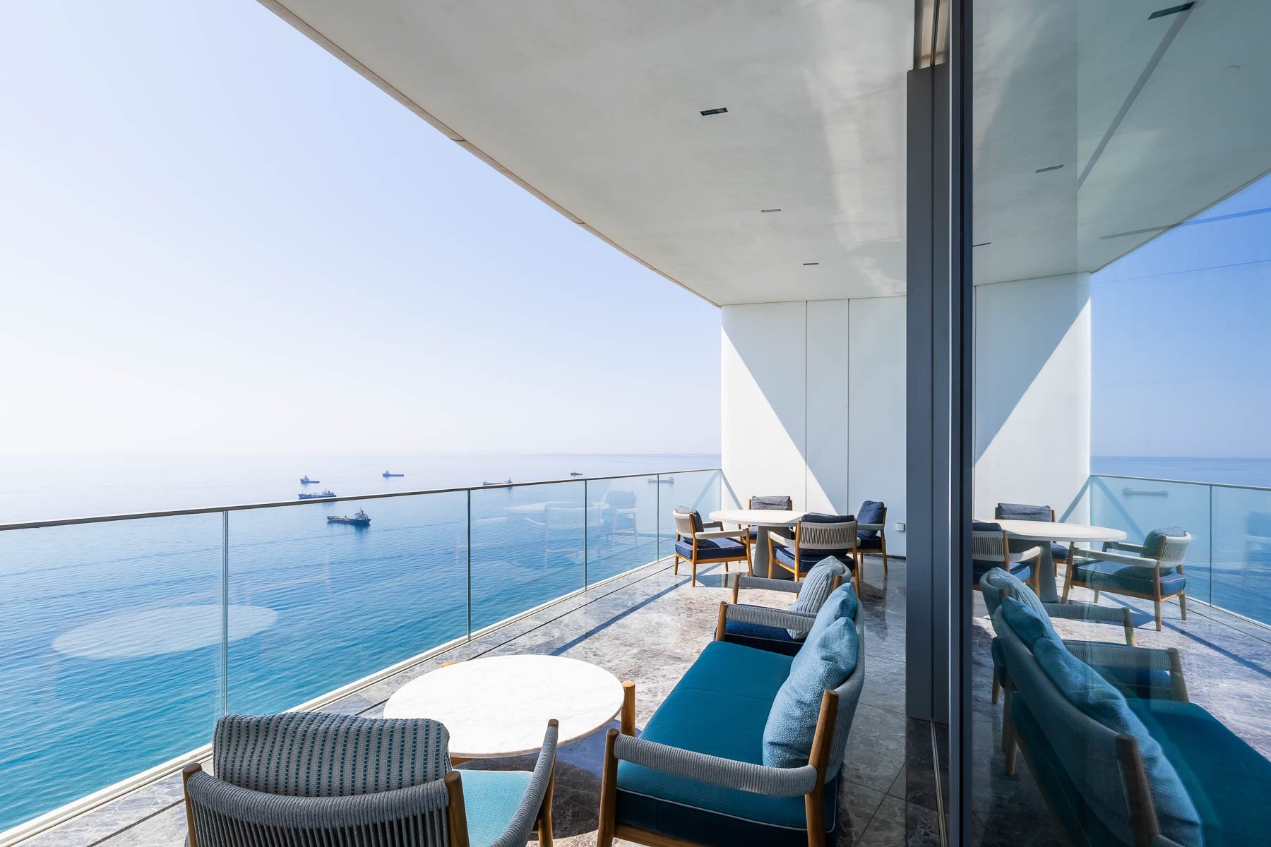  Beachfront Whole-Floor Sky Residence Panoramic Sea Views in Limassol - 物件實景
