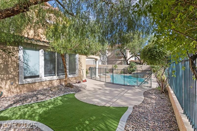 Henderson, Nevada, 89052, United States, 4 Bedrooms Bedrooms, ,4 BathroomsBathrooms,Residential,For Sale,1903011