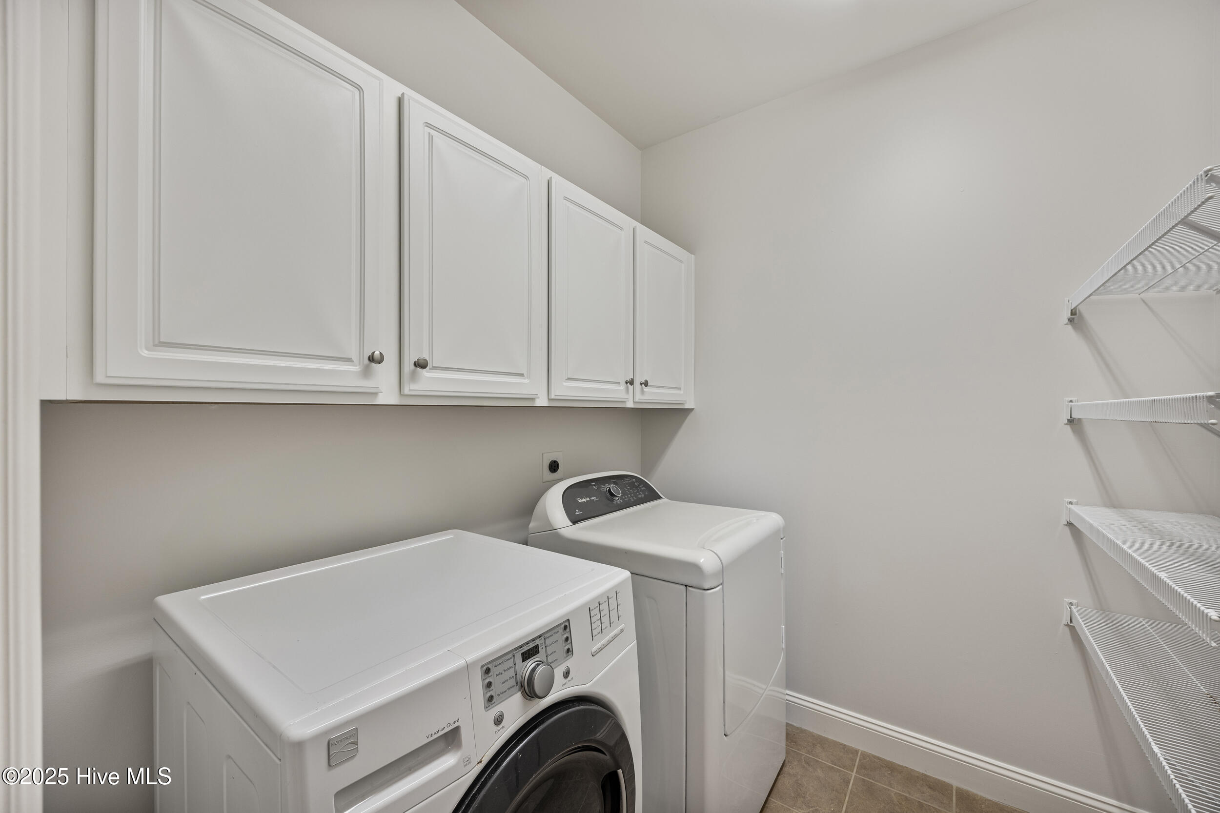 Castle Hayne, North Carolina, 28429, United States, 3 Bedrooms Bedrooms, ,2 BathroomsBathrooms,Residential,For Sale,1932721