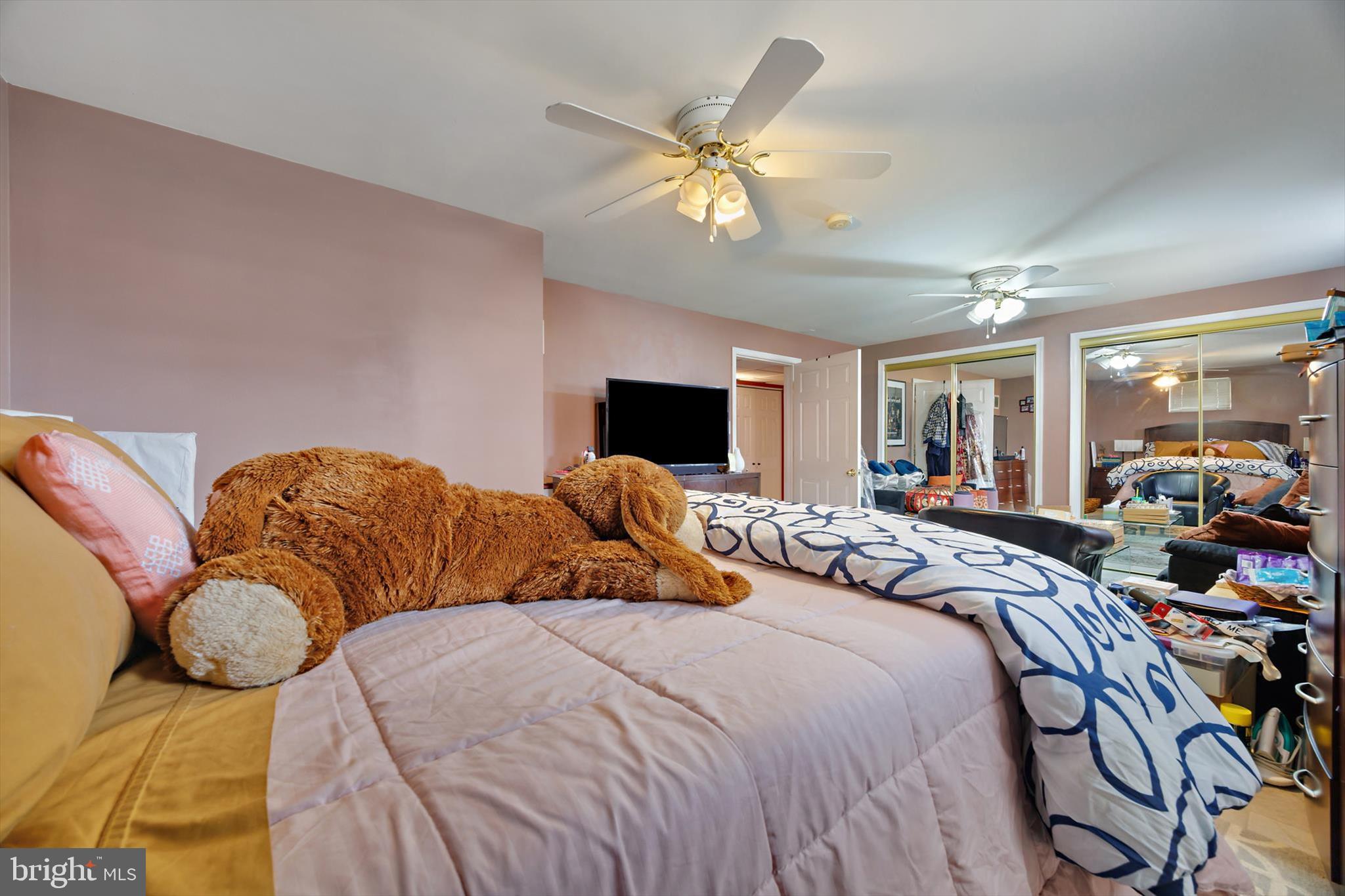 Clinton, Maryland, 20735, United States, 4 Bedrooms Bedrooms, ,3 BathroomsBathrooms,Residential,For Sale,2005934