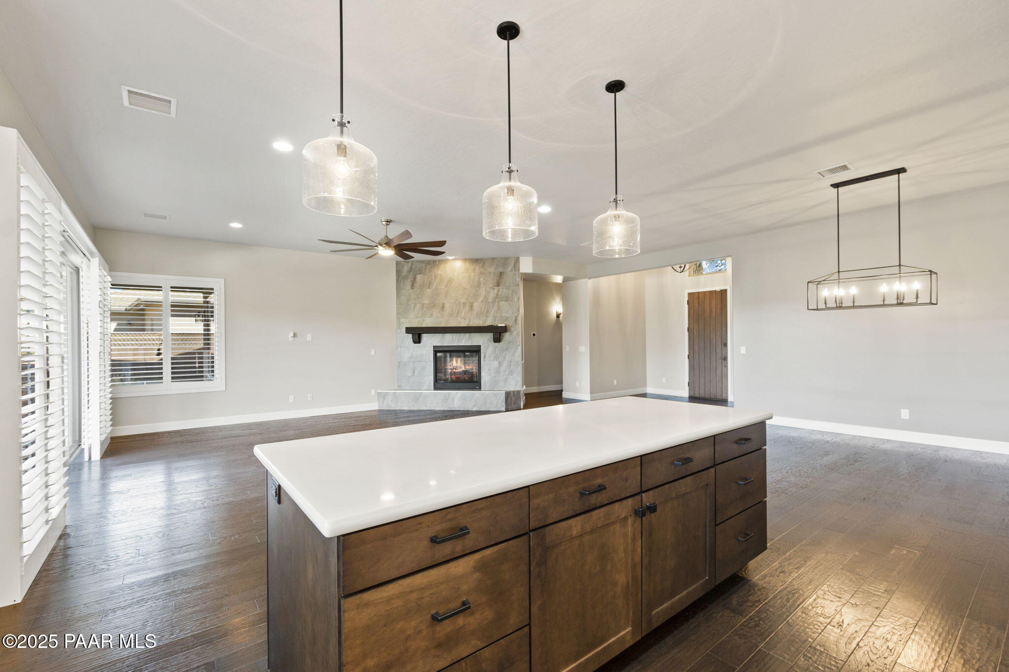 Prescott, Arizona, 86305, United States, 4 Bedrooms Bedrooms, ,2 BathroomsBathrooms,Residential,For Sale,1987901