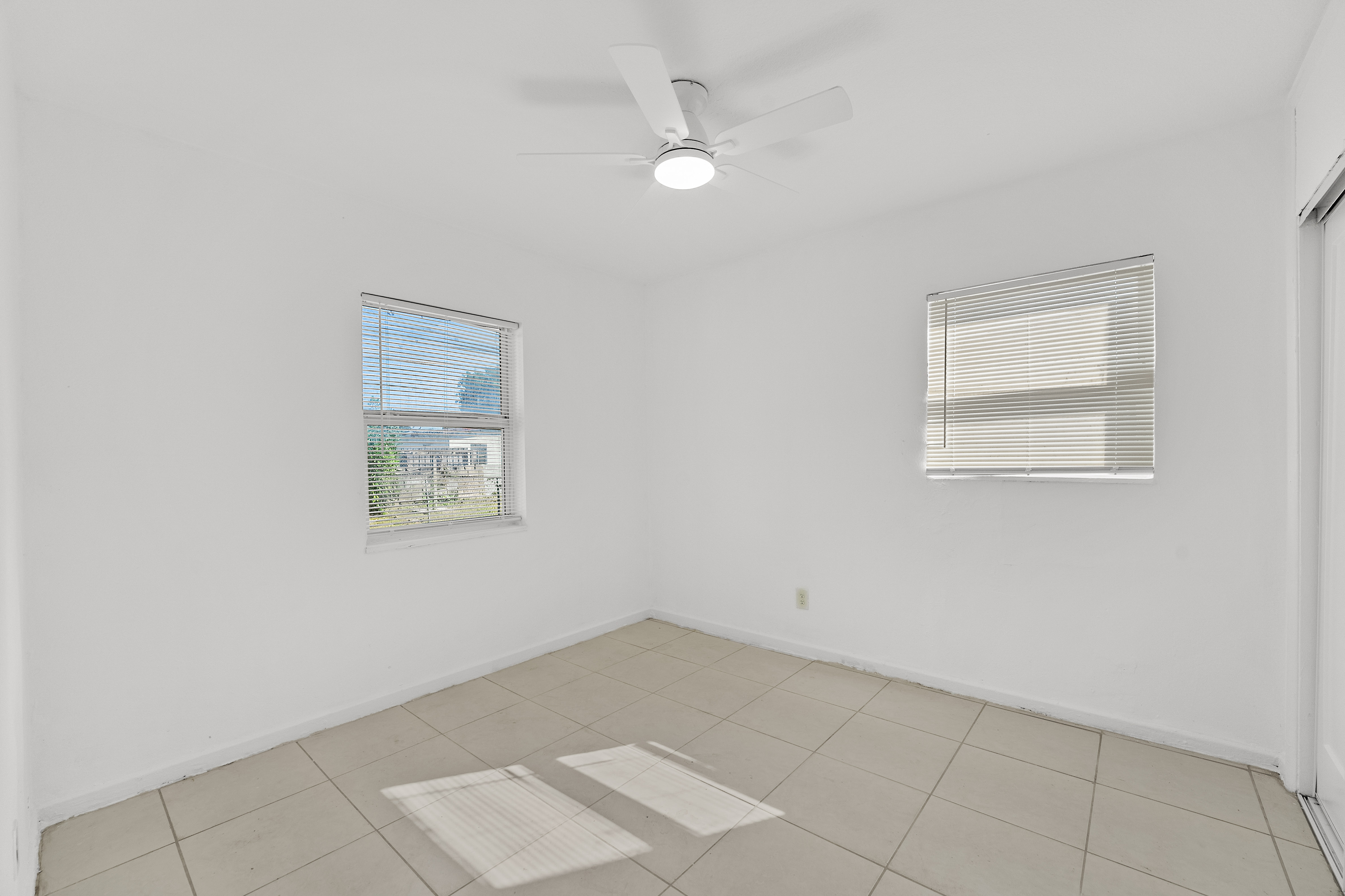  1201 NW 10th Pl, Fort Lauderdale, FL, 33311 - 物件實景
