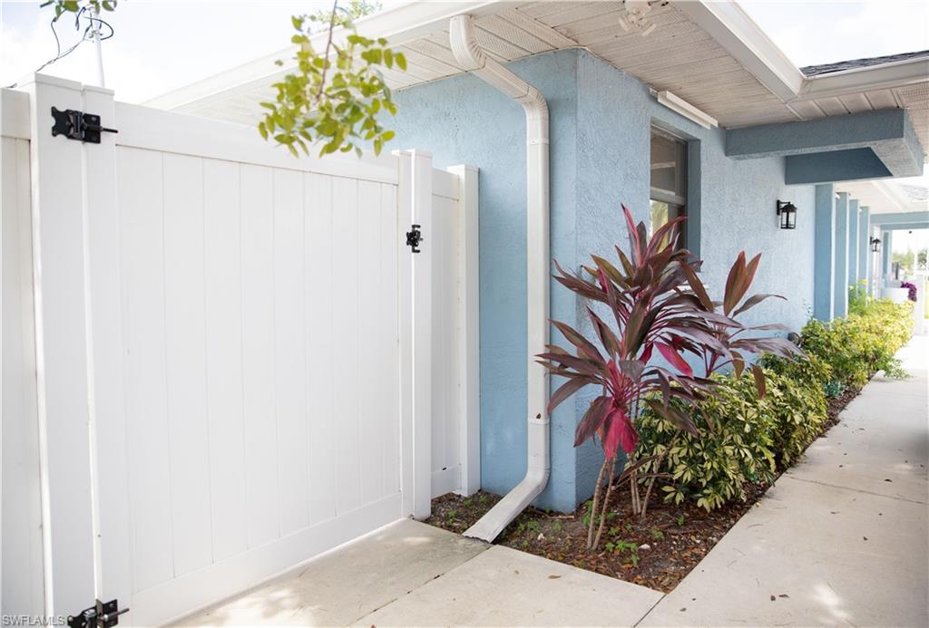 Cape Coral, Florida, 33914, United States, 2 Bedrooms Bedrooms, ,4 BathroomsBathrooms,Residential,For Sale,1994774