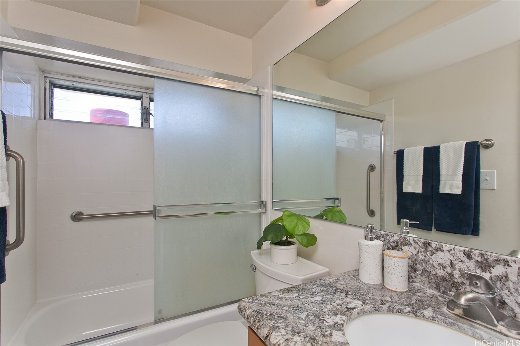 2525 Date Street Unit 3706, Honolulu, Hawaii, 96826, United States, 2 Bedrooms Bedrooms, ,2 BathroomsBathrooms,Residential,For Sale,2525 Date Street Unit 3706,1624943