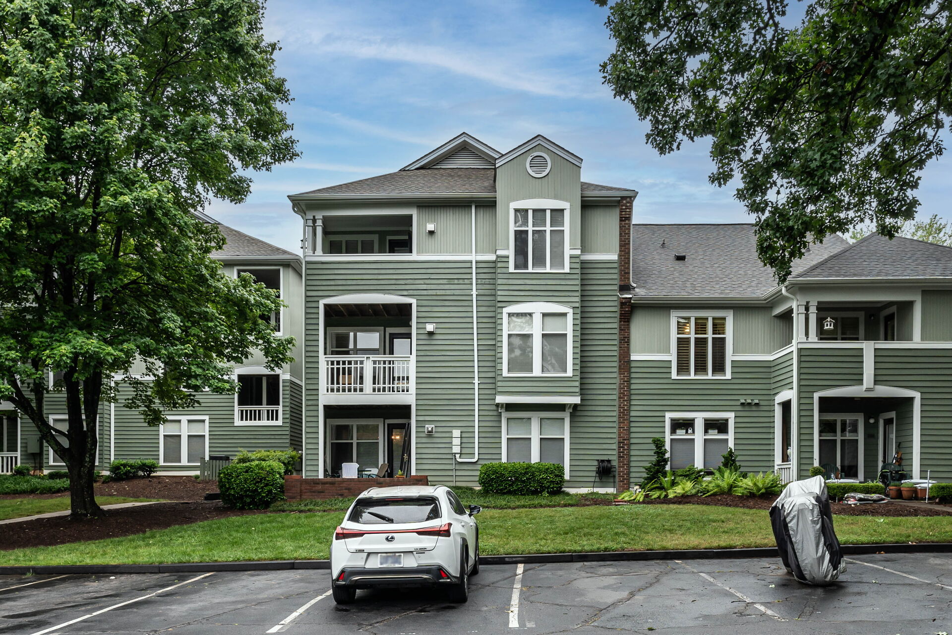  1111 Parkridge Lane, Raleigh, NC, 27605 - 物件實景