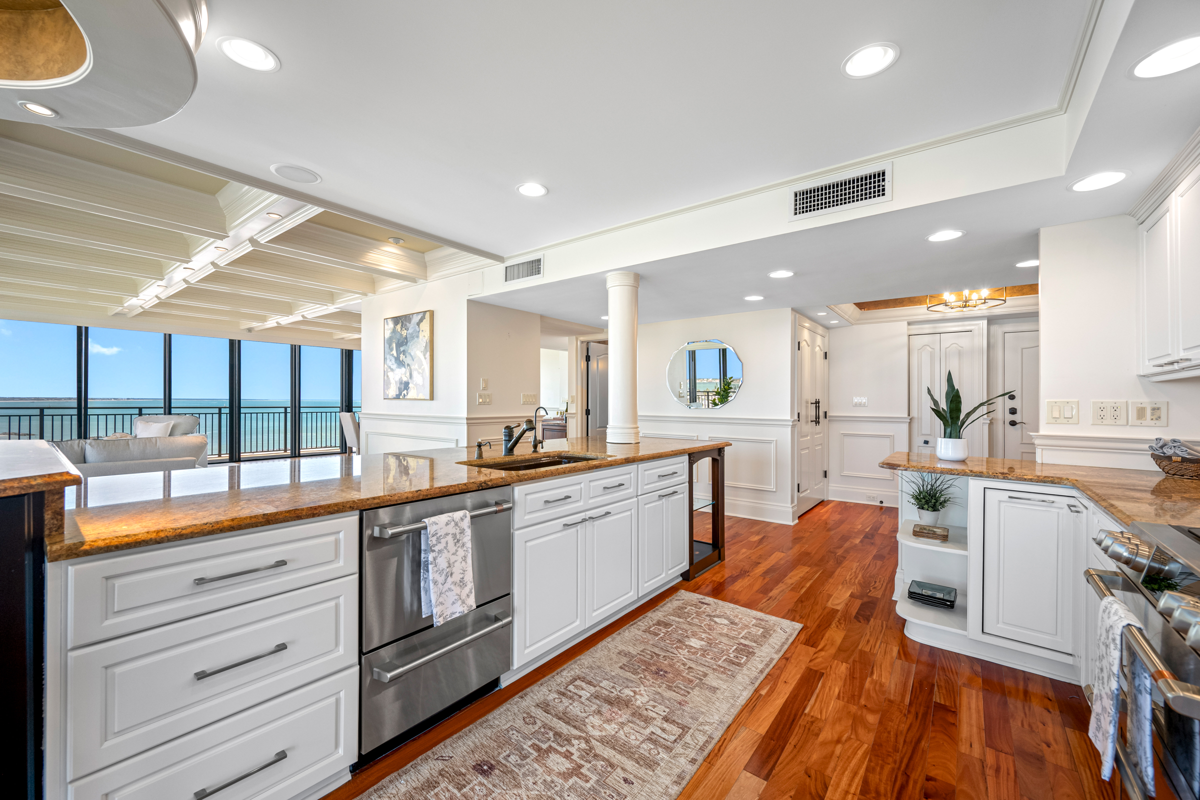 Treasure Island, Florida, 33706, United States, 2 Bedrooms Bedrooms, ,4 BathroomsBathrooms,Residential,For Sale,1830470