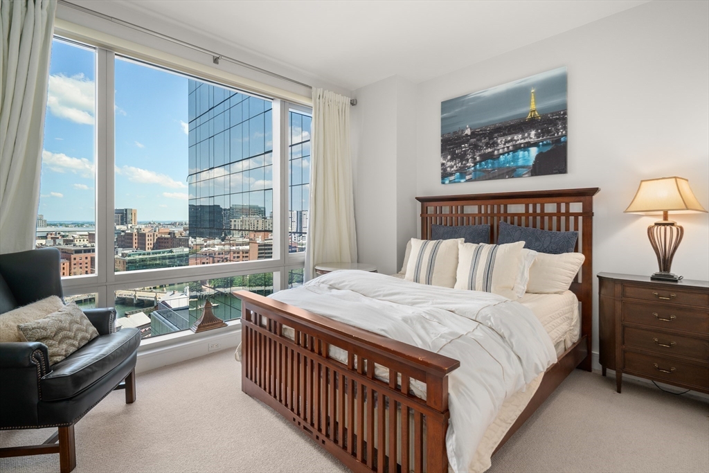 Boston, Massachusetts, 02110, United States, 2 Bedrooms Bedrooms, ,3 BathroomsBathrooms,Residential,For Sale,1868847