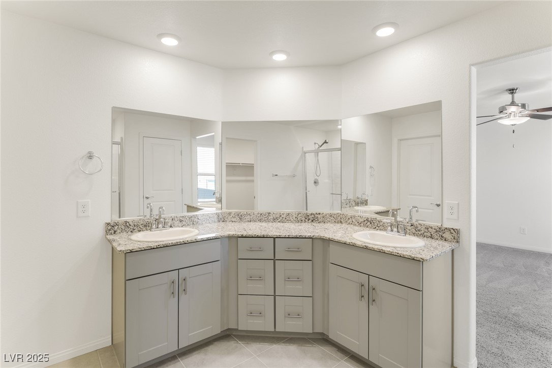 Las Vegas, Nevada, 89166, United States, 4 Bedrooms Bedrooms, ,3 BathroomsBathrooms,Residential,For Sale,1989328