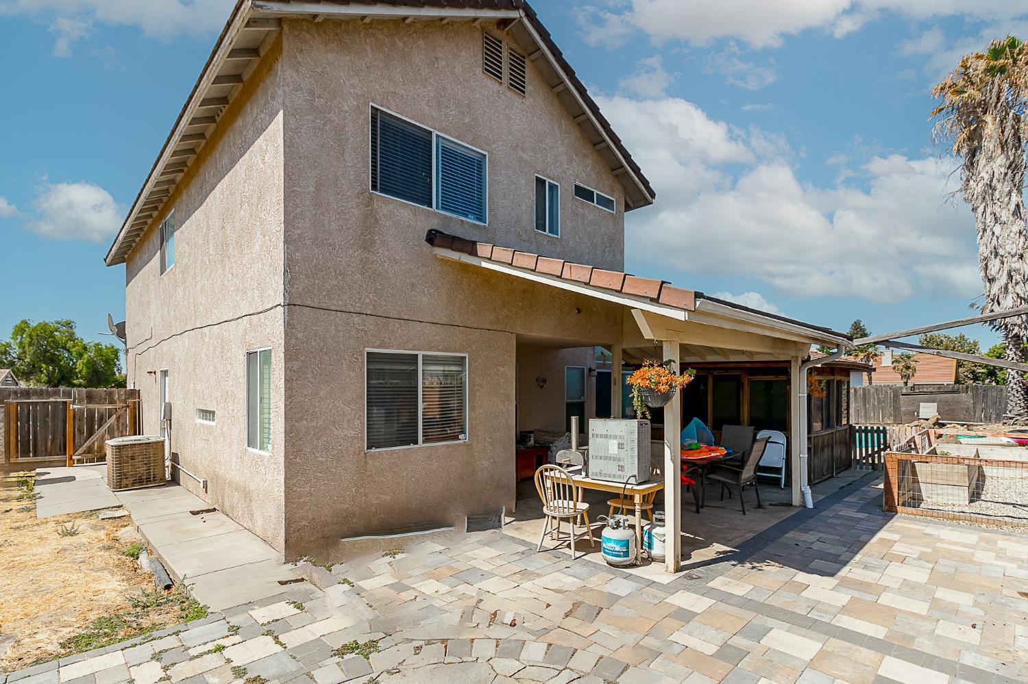 Salida, California, 95368, United States, 4 Bedrooms Bedrooms, ,3 BathroomsBathrooms,Residential,For Sale,1975625