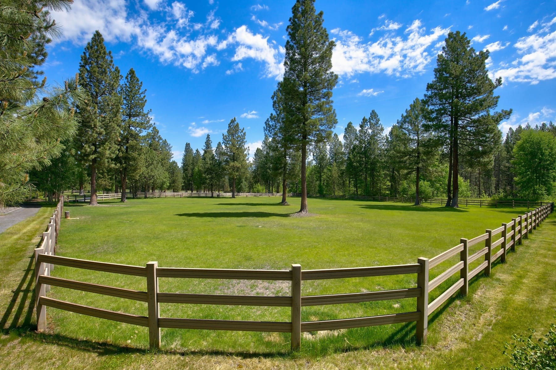  55383 Huntington Road Bend, OR 97707 - 物件實景