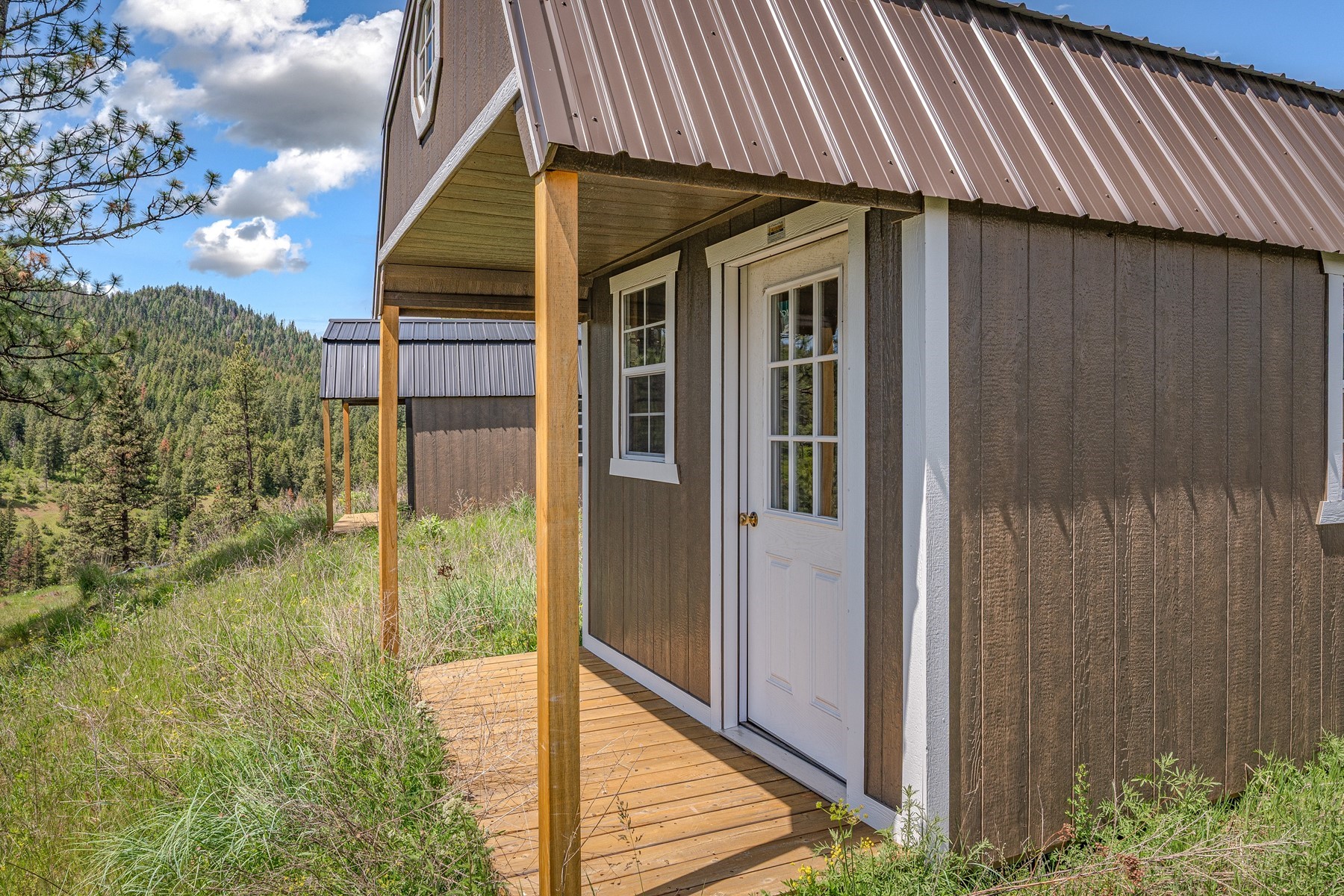  Cabins on 17ac. Surrounded by Lumber Land - 物件實景